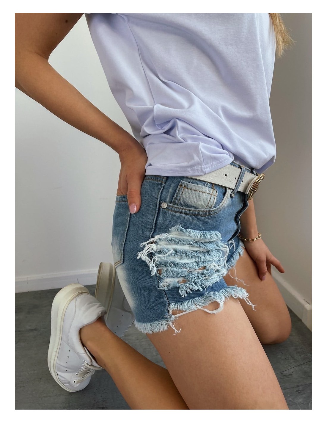 Denim shorts with holes, white L9 - Online store - Boutique